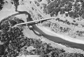 [photo of bridge over Eel River]