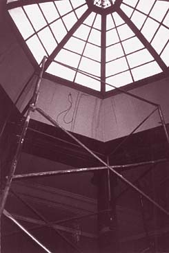 [photo of rotunda of building]