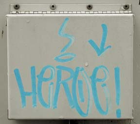 ["Heroe" tag on metal box]
