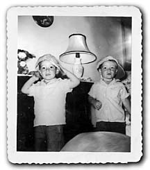 [twins at age 5]