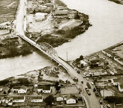 aerial view of downtown Orick during 1964 flood